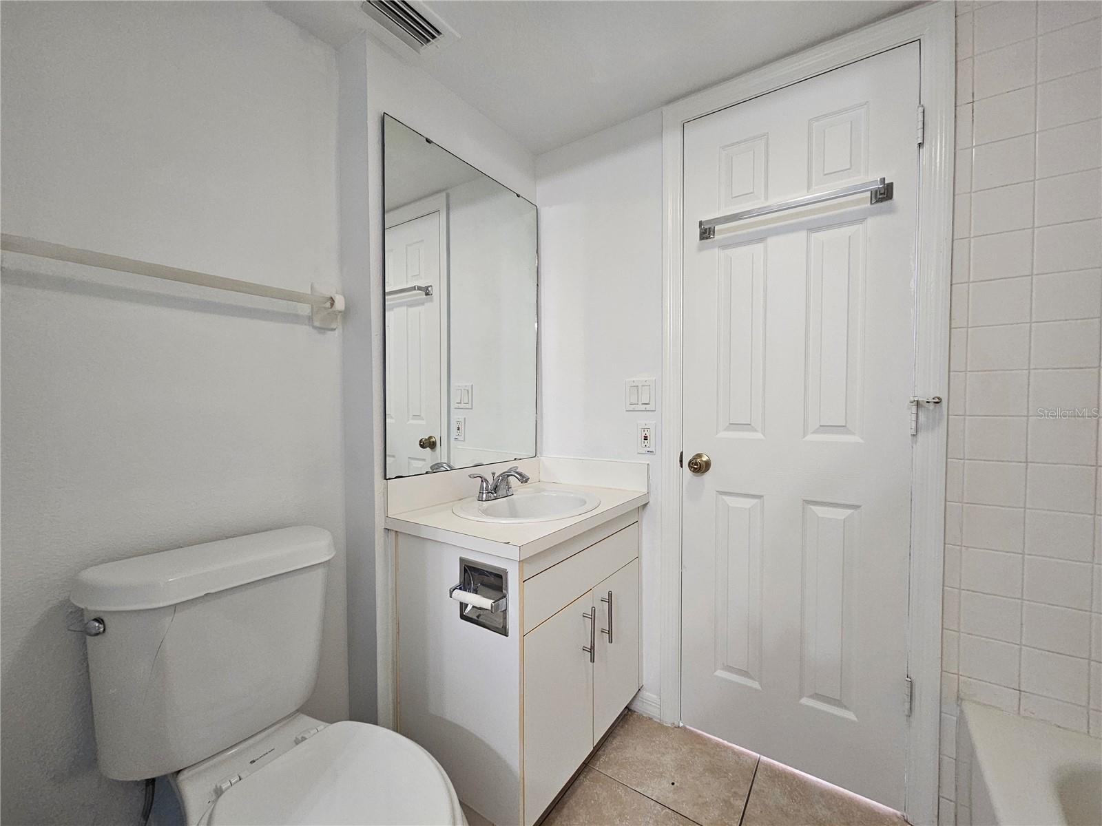 404 BOUCHELLE DR #103, NEW SMYRNA BEACH, FL, 32169