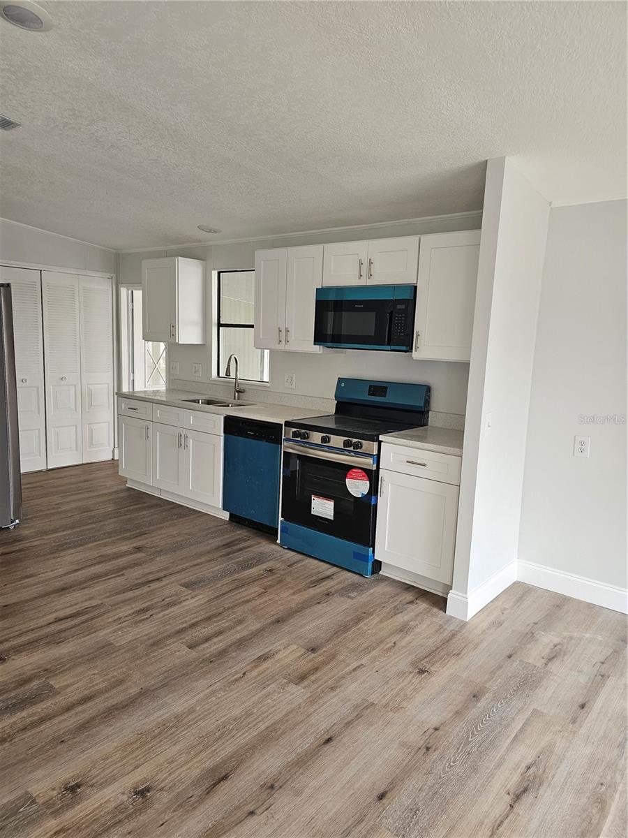 402 DARTMOUTH DR, HAINES CITY, FL, 33844