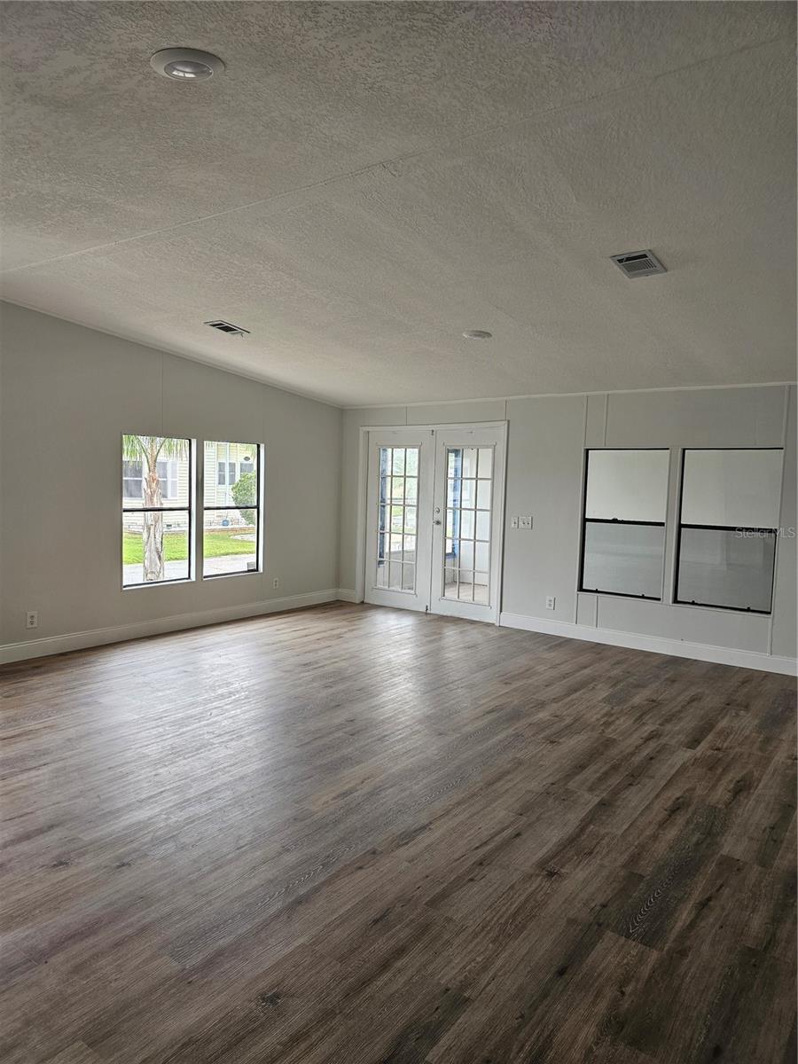 402 DARTMOUTH DR, HAINES CITY, FL, 33844