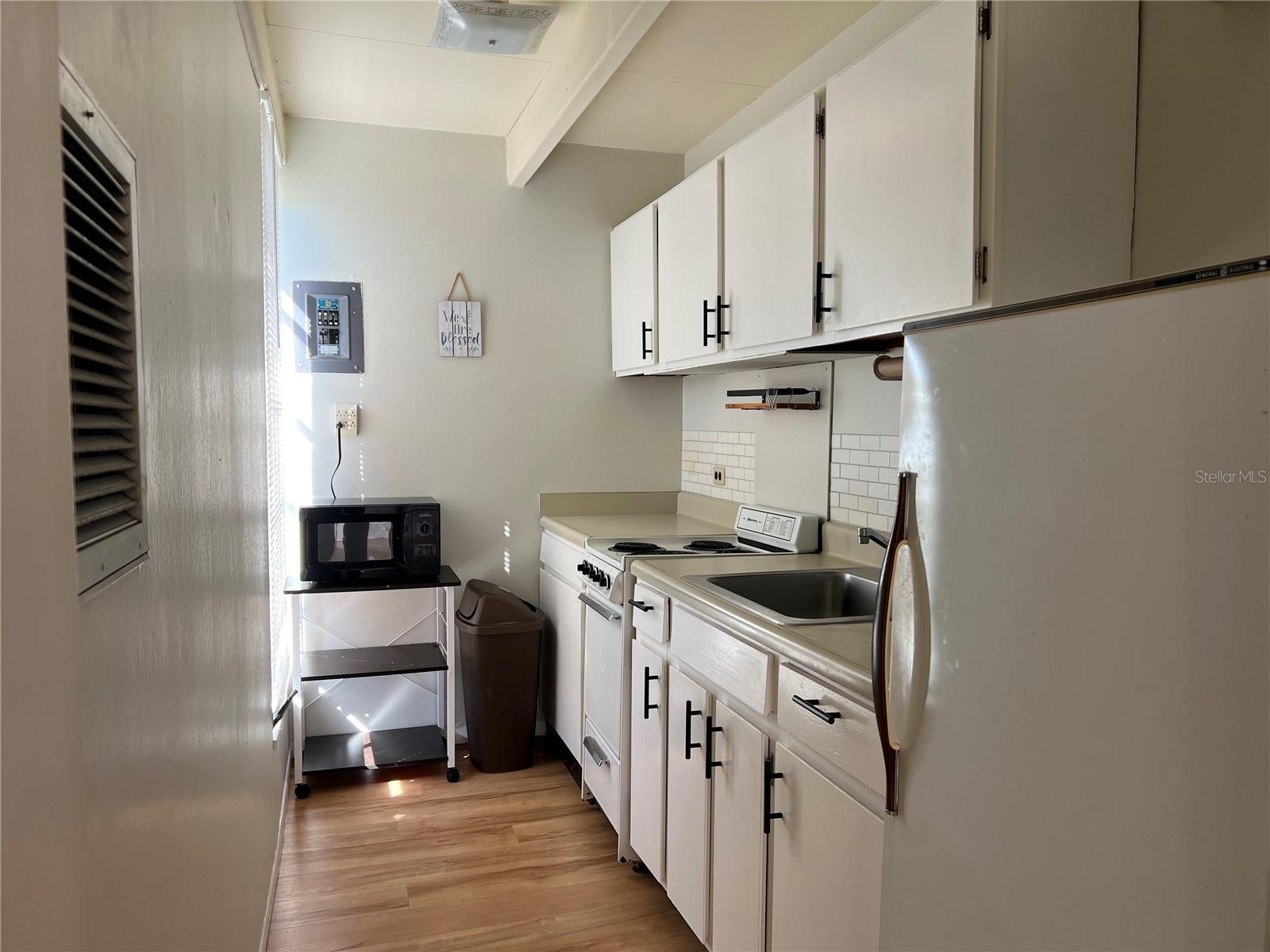 4203 CLUB CIR, LAKE WALES, FL, 33898