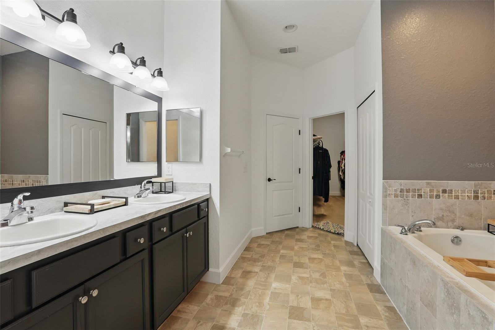 106 DINNER LAKE AVE, LAKE WALES, FL, 33859