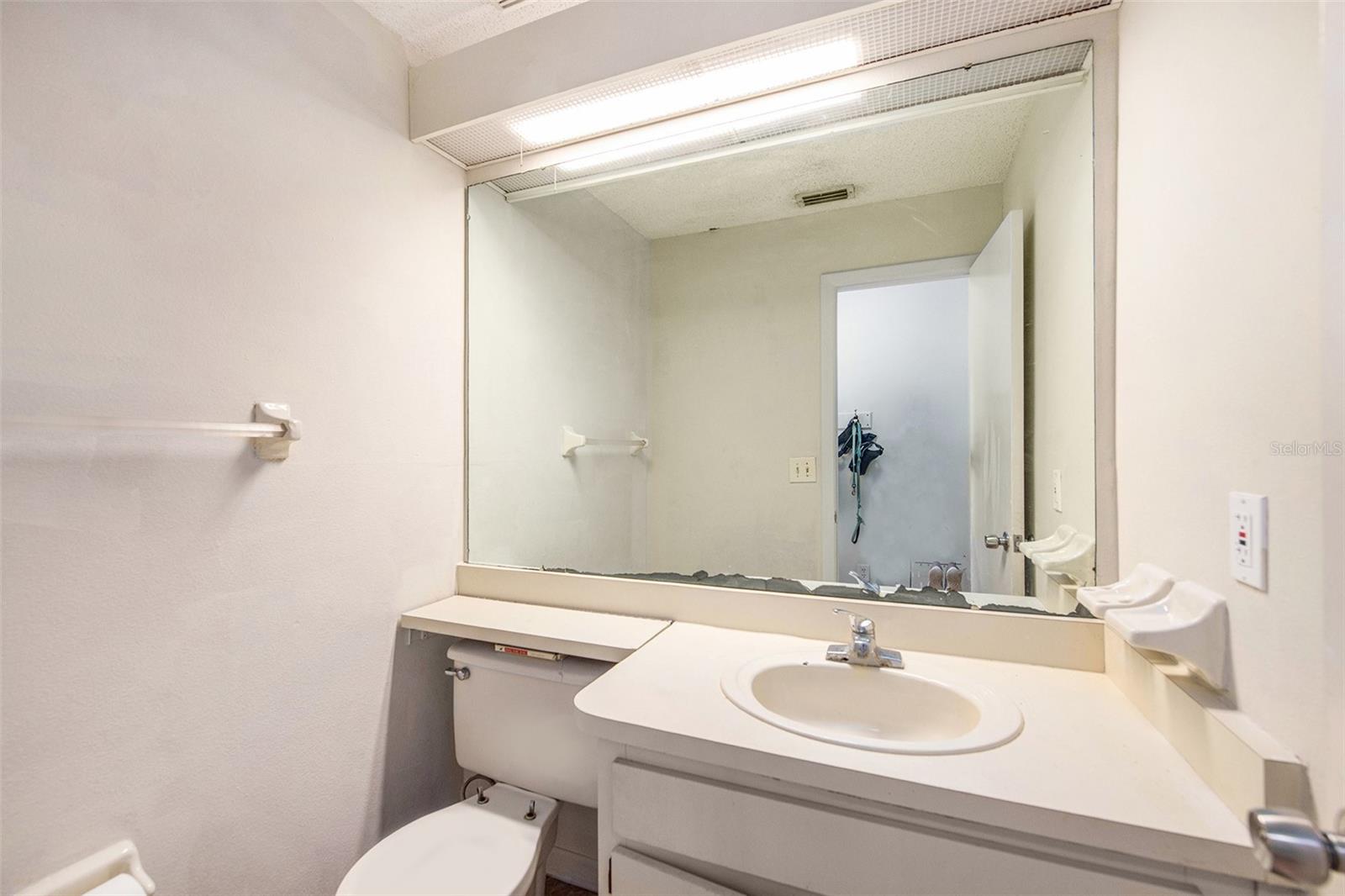 13952 FLETCHERS MILL DR, TAMPA, FL, 33613