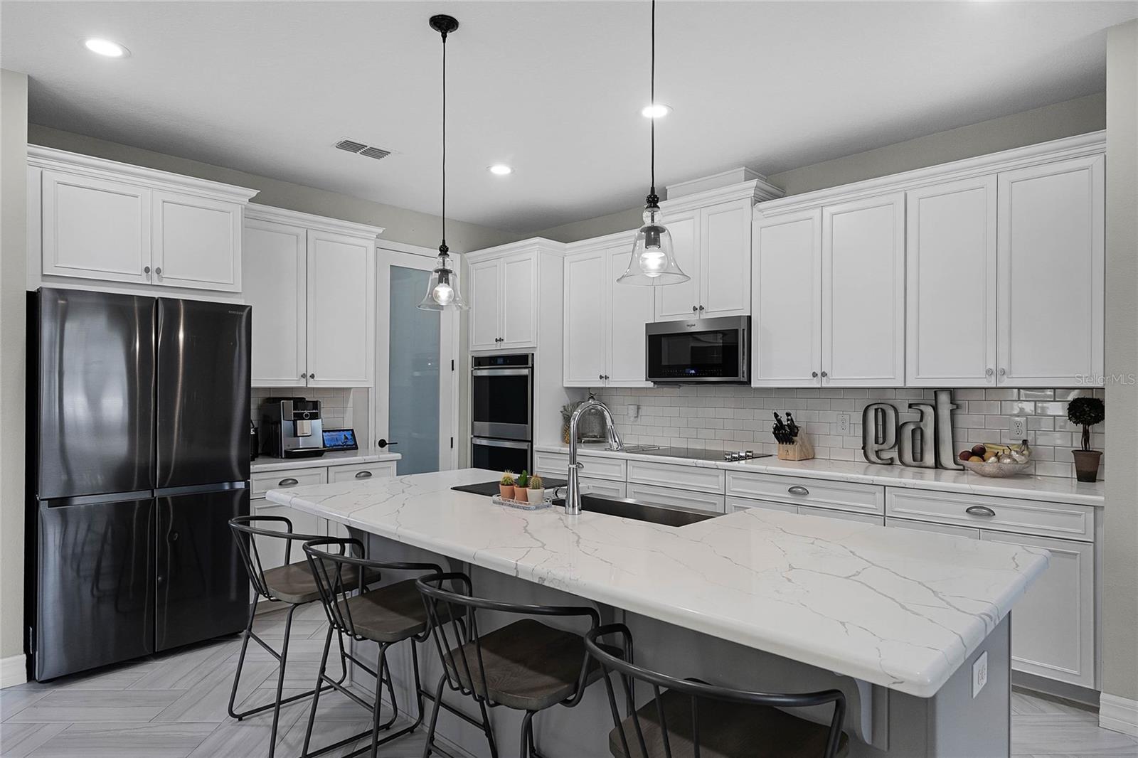 1909 DONAHUE DR, OCOEE, FL, 34761