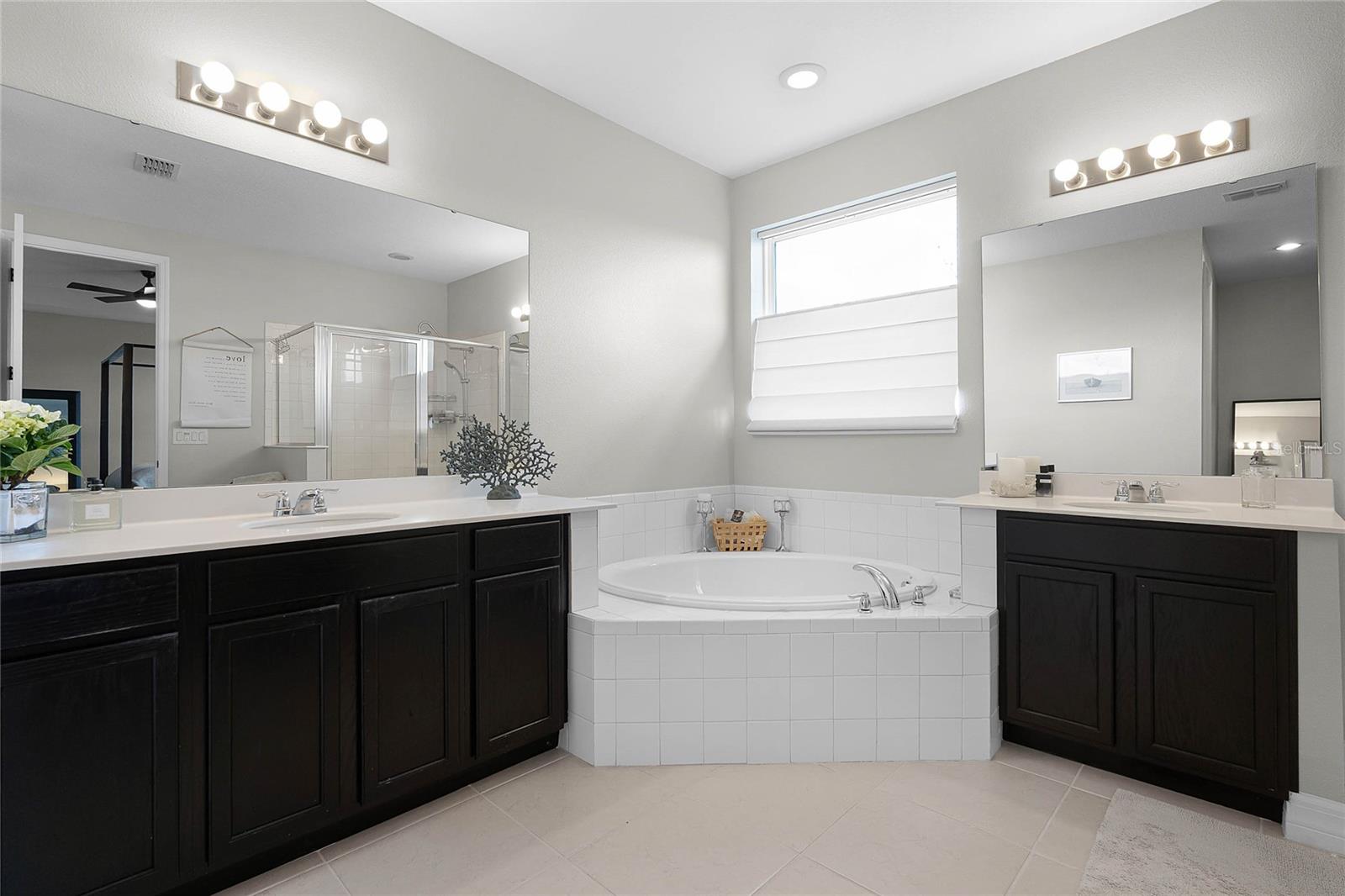 1909 DONAHUE DR, OCOEE, FL, 34761