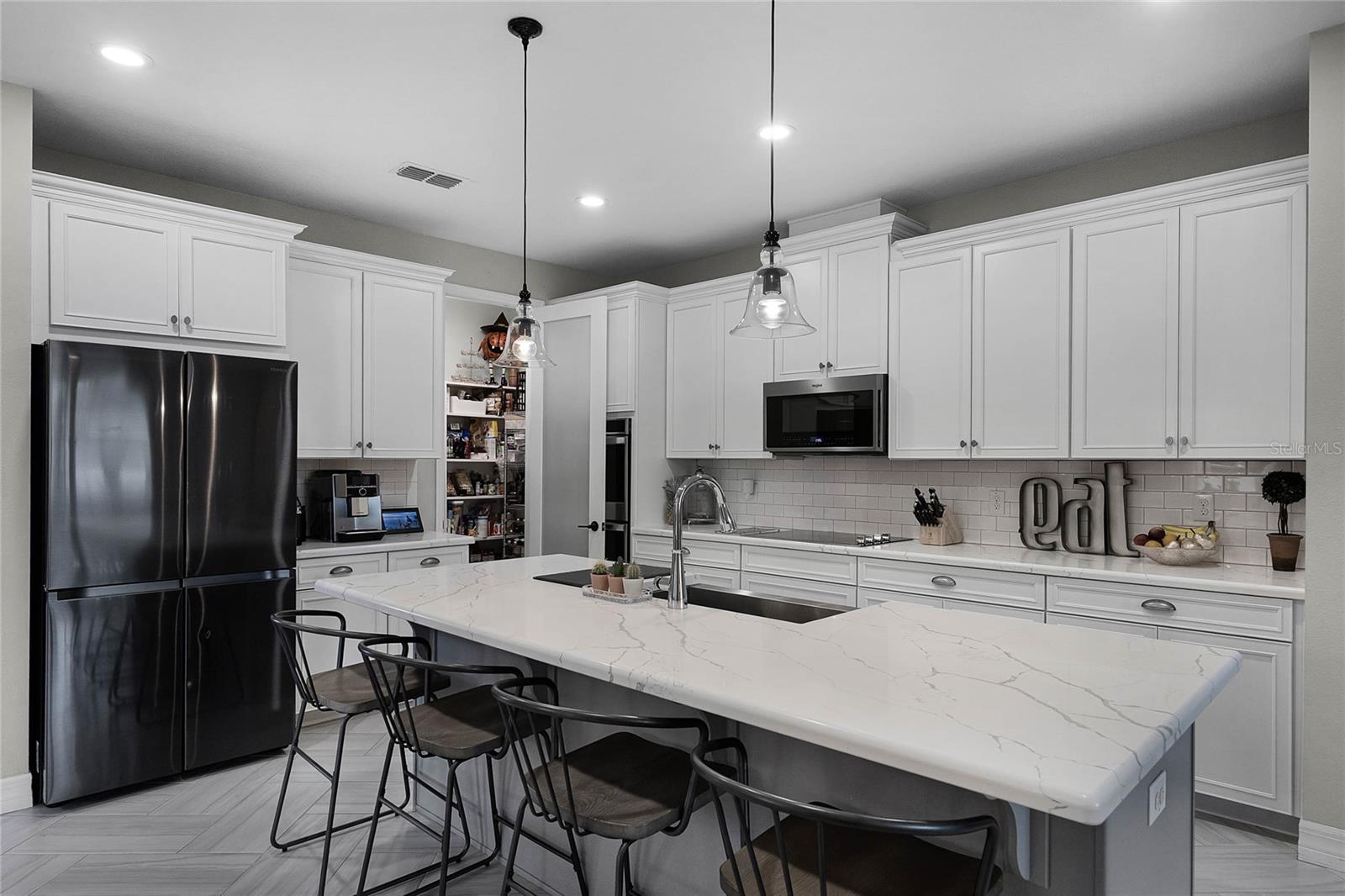 1909 DONAHUE DR, OCOEE, FL, 34761