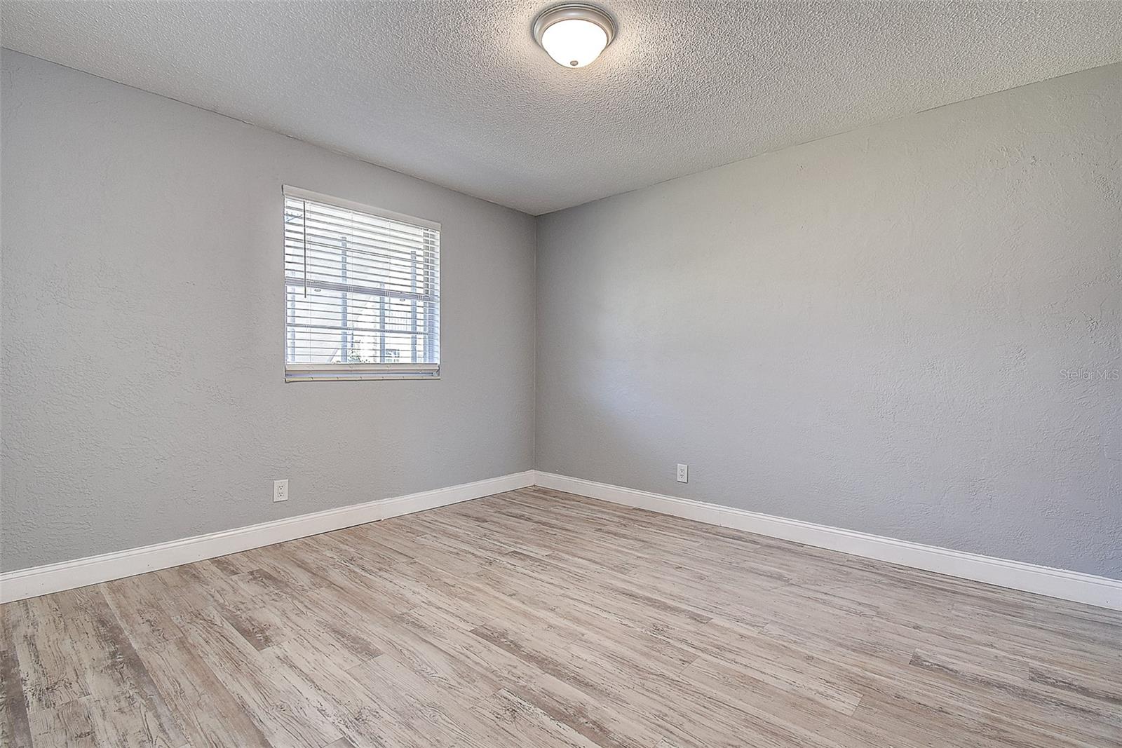 525 9TH AVE N #2, ST PETERSBURG, FL, 33701