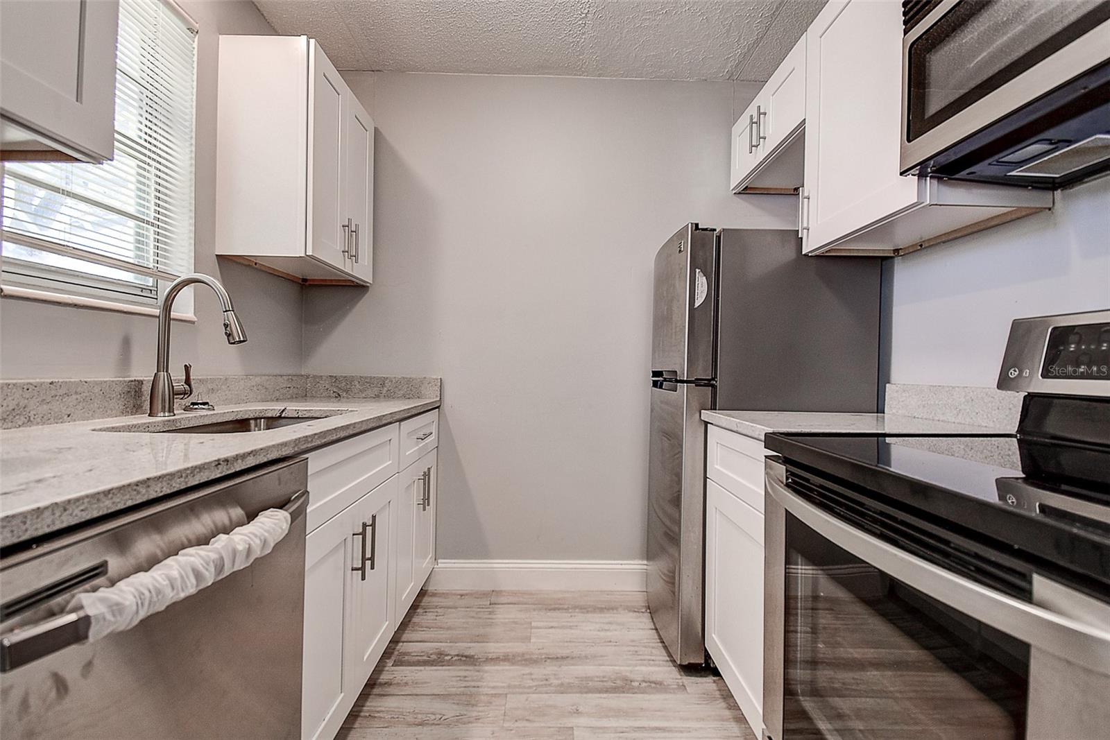 525 9TH AVE N #2, ST PETERSBURG, FL, 33701