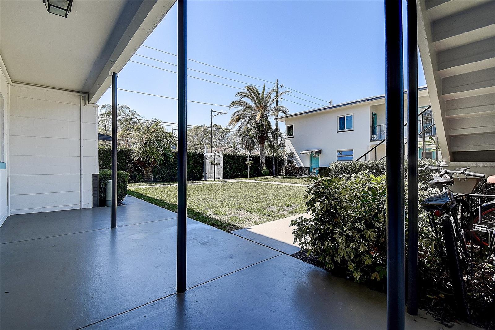 525 9TH AVE N #2, ST PETERSBURG, FL, 33701