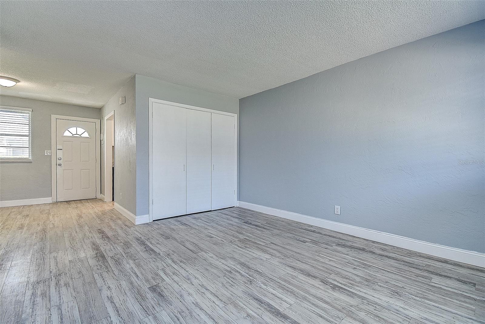 525 9TH AVE N #2, ST PETERSBURG, FL, 33701