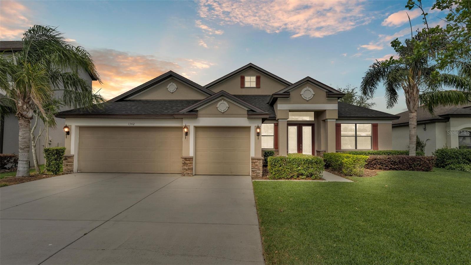 1342 HERITAGE LANDINGS DR, LAKELAND, FL, 33805