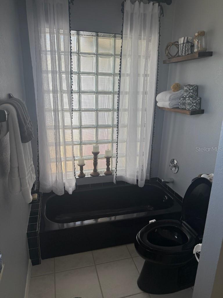 220 SINGAPORE RD, PUNTA GORDA, FL, 33950
