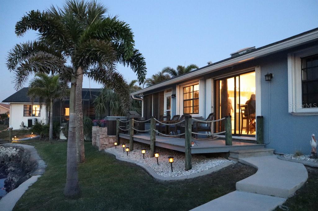 220 SINGAPORE RD, PUNTA GORDA, FL, 33950