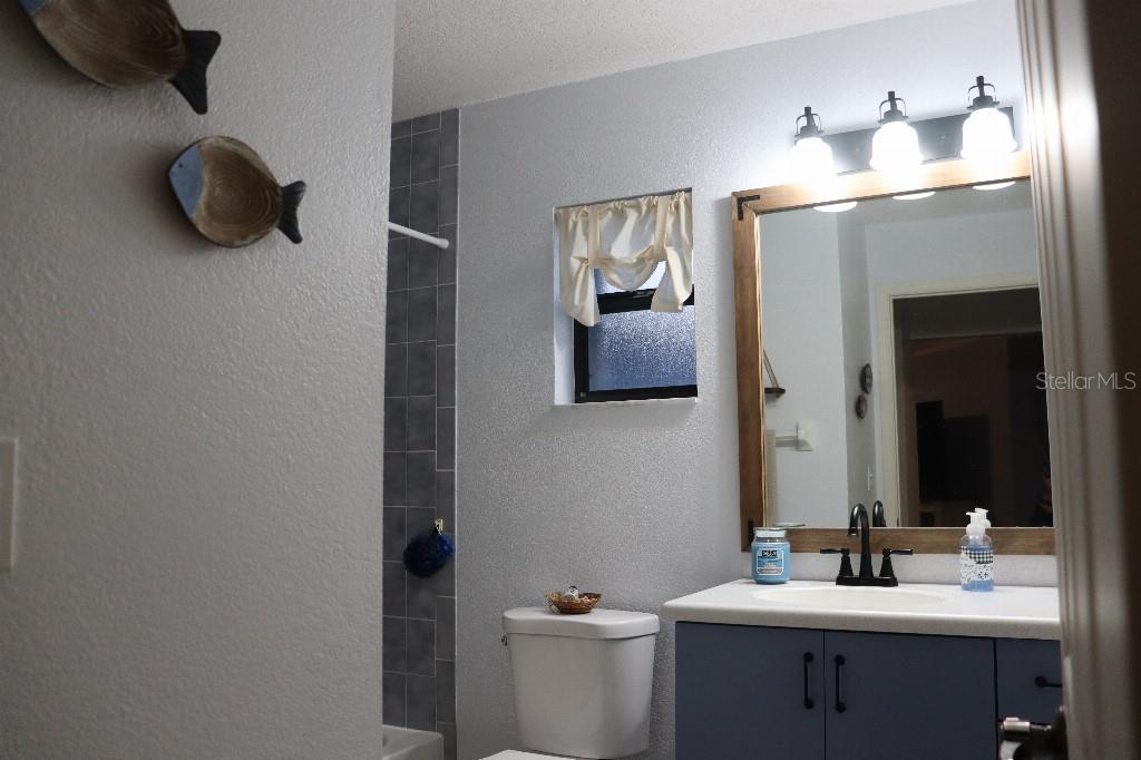 220 SINGAPORE RD, PUNTA GORDA, FL, 33950