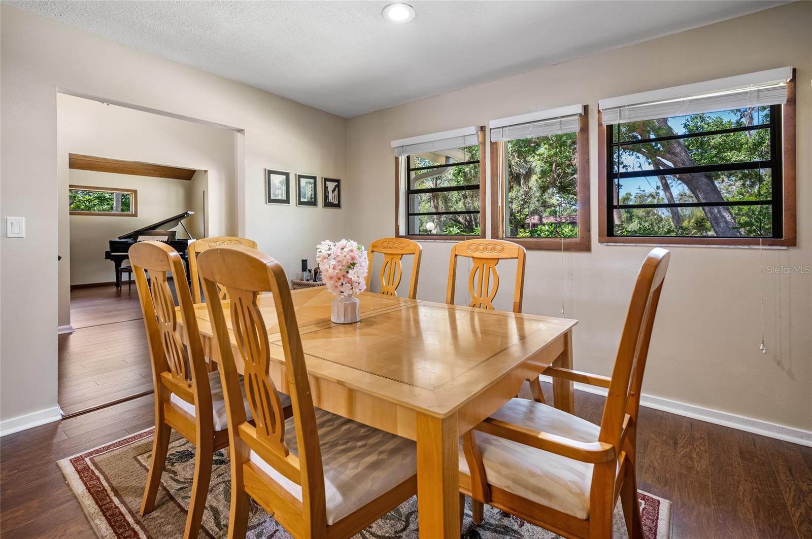 2020 E DOLPHIN DR, ENGLEWOOD, FL, 34223