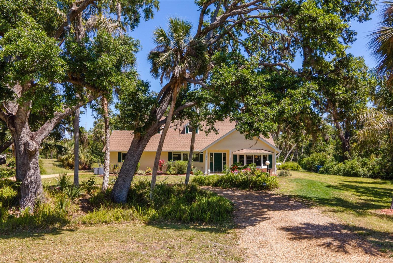 2020 E DOLPHIN DR, ENGLEWOOD, FL, 34223