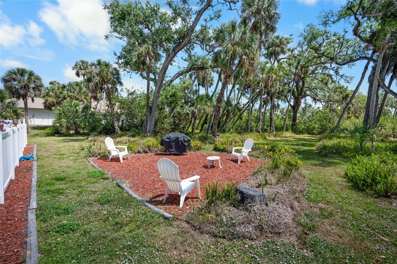 2020 E DOLPHIN DR, ENGLEWOOD, FL, 34223