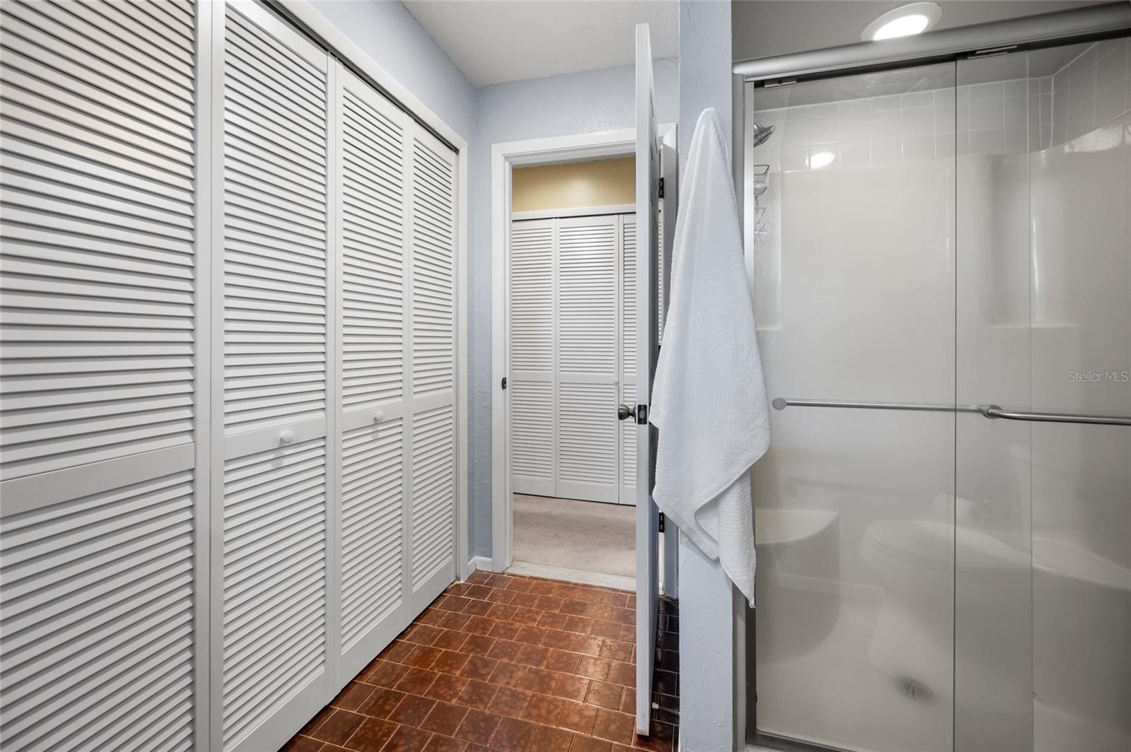 2020 E DOLPHIN DR, ENGLEWOOD, FL, 34223