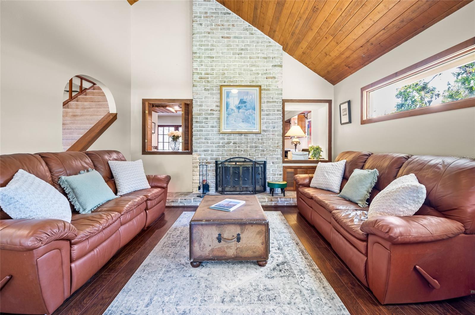 2020 E DOLPHIN DR, ENGLEWOOD, FL, 34223