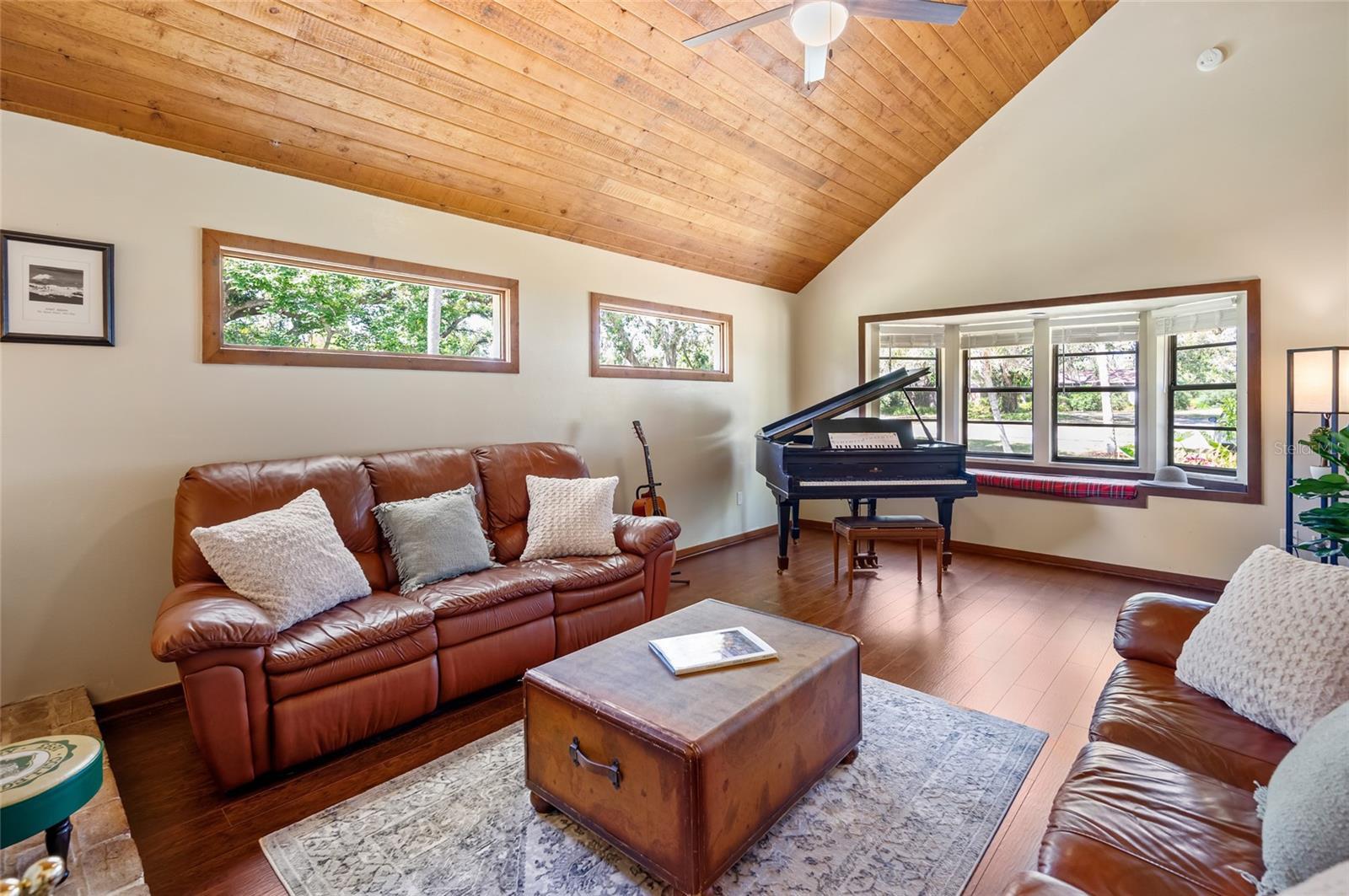 2020 E DOLPHIN DR, ENGLEWOOD, FL, 34223