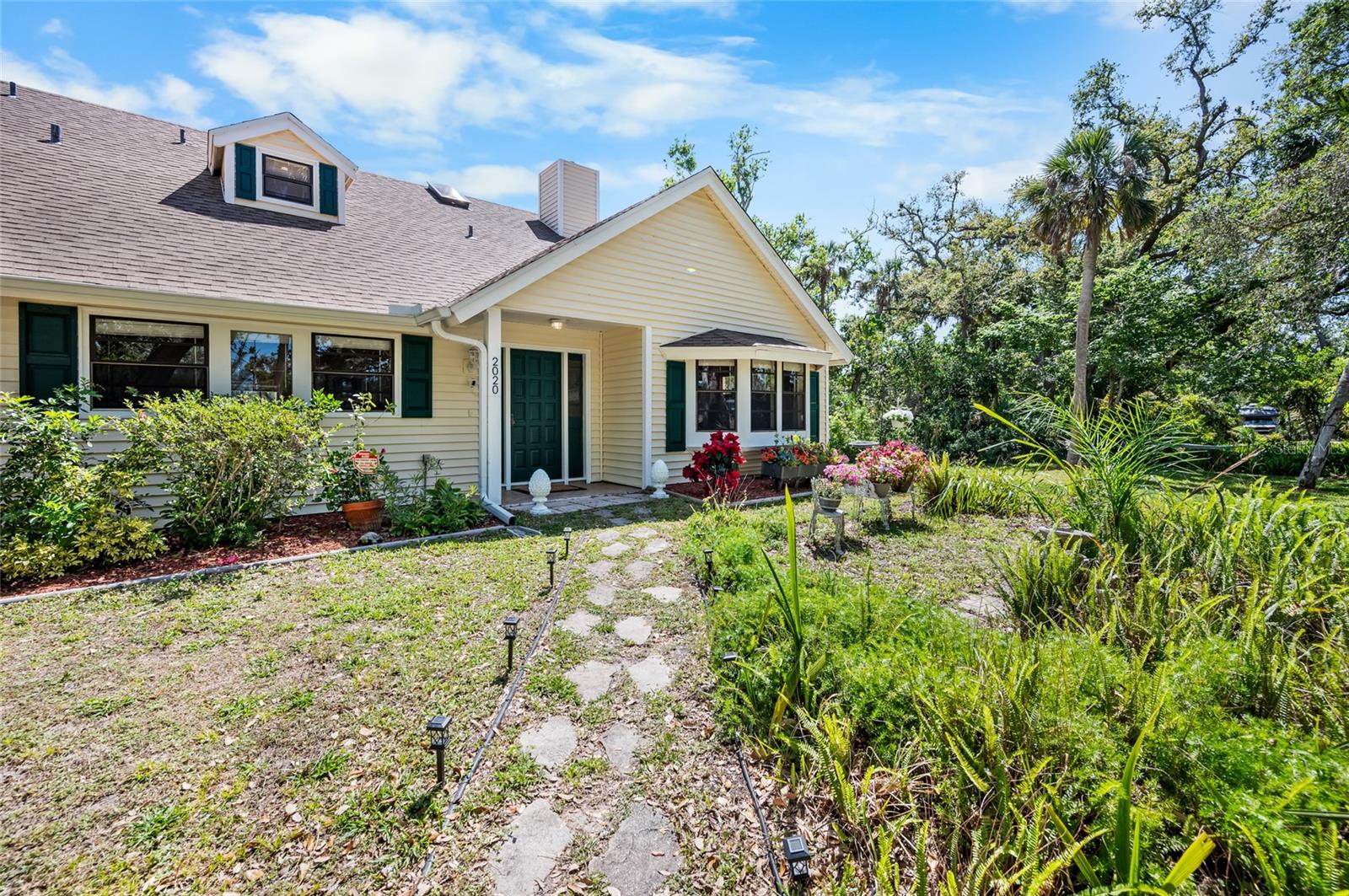 2020 E DOLPHIN DR, ENGLEWOOD, FL, 34223