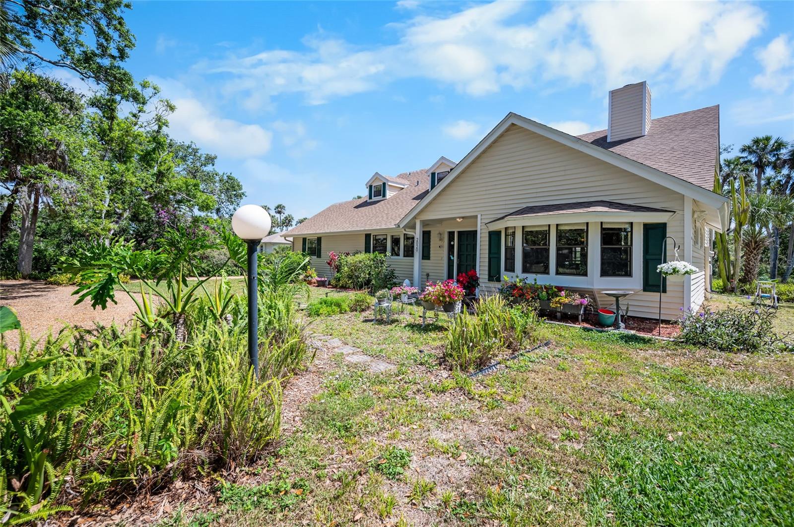 2020 E DOLPHIN DR, ENGLEWOOD, FL, 34223