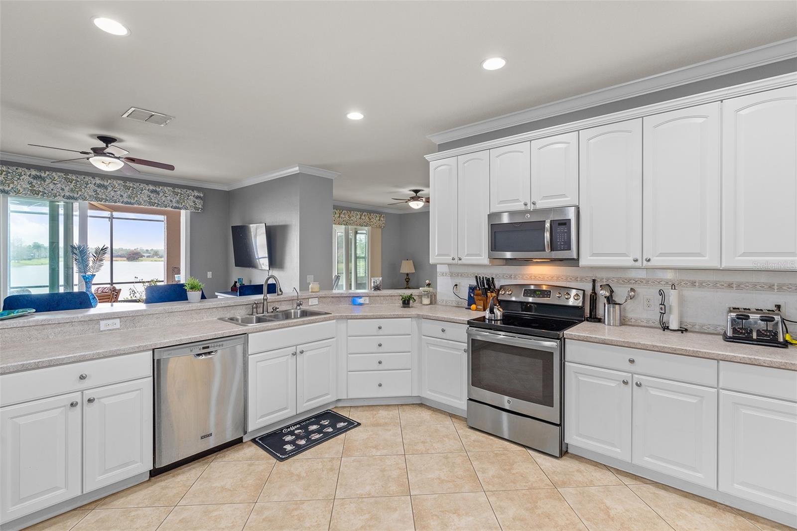 650 SHOREHAVEN DR, POINCIANA, FL, 34759