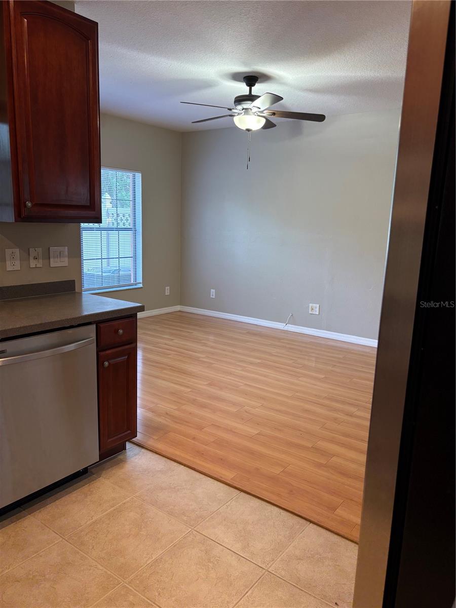 30042 MOSSBANK DR, WESLEY CHAPEL, FL, 33543