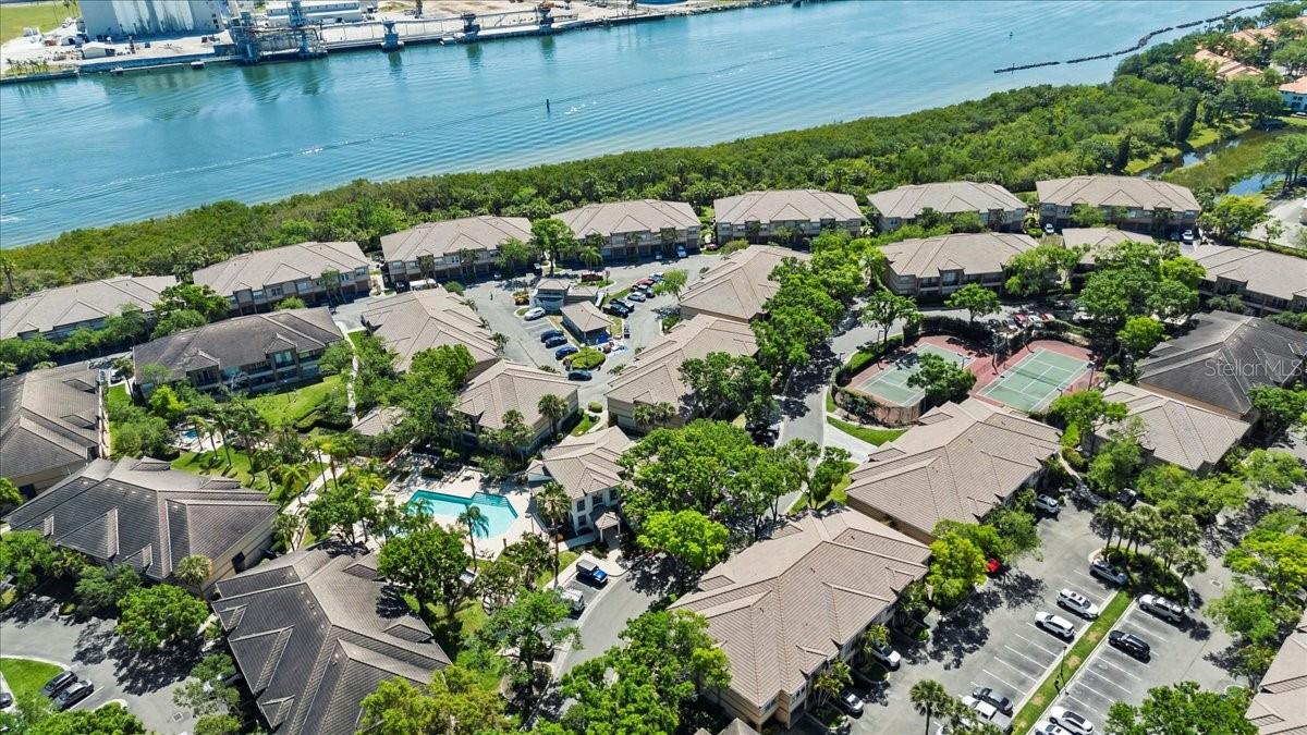 1015 NORMANDY TRACE RD, TAMPA, FL, 33602