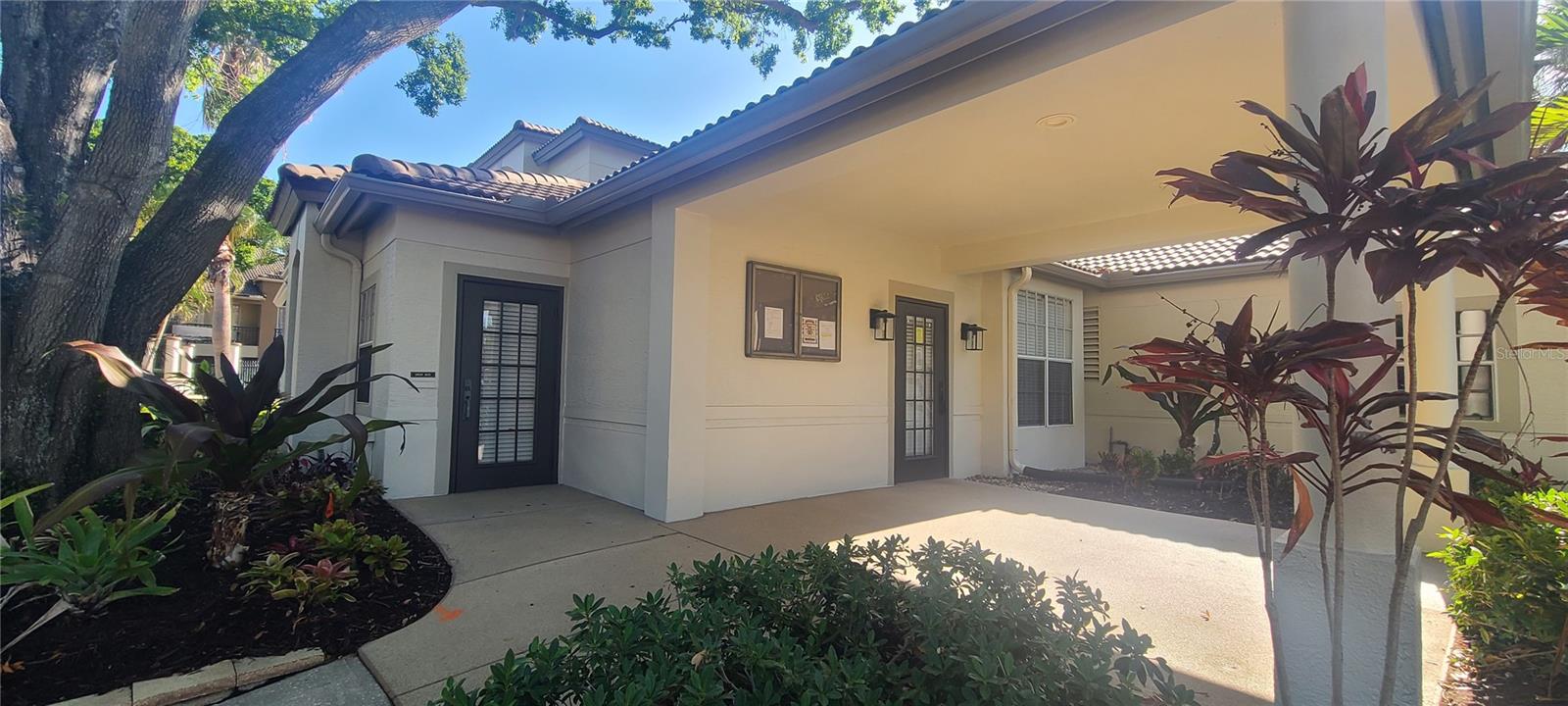 1015 NORMANDY TRACE RD, TAMPA, FL, 33602