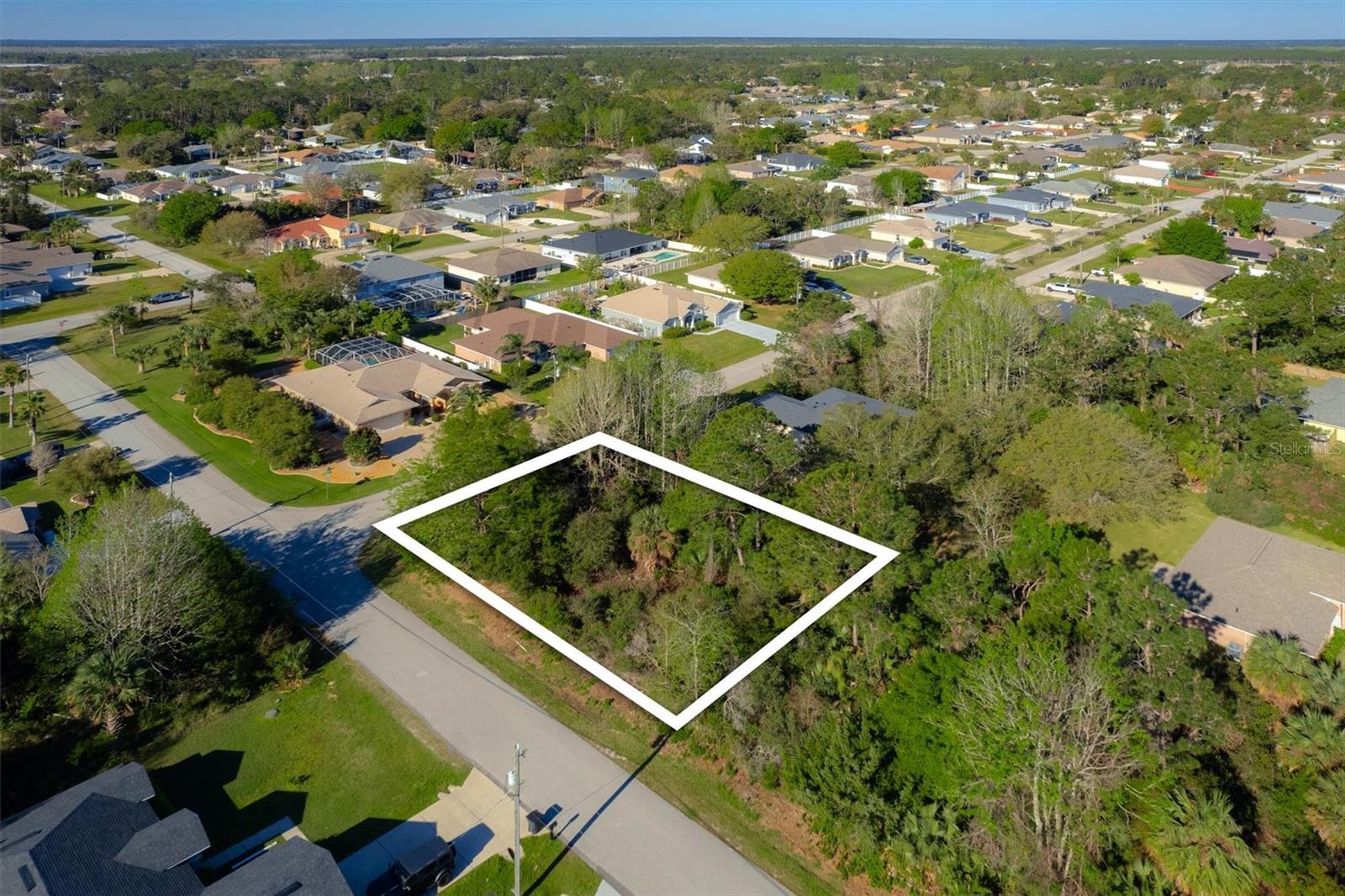 2 BISHOP LN, PALM COAST, FL, 32137