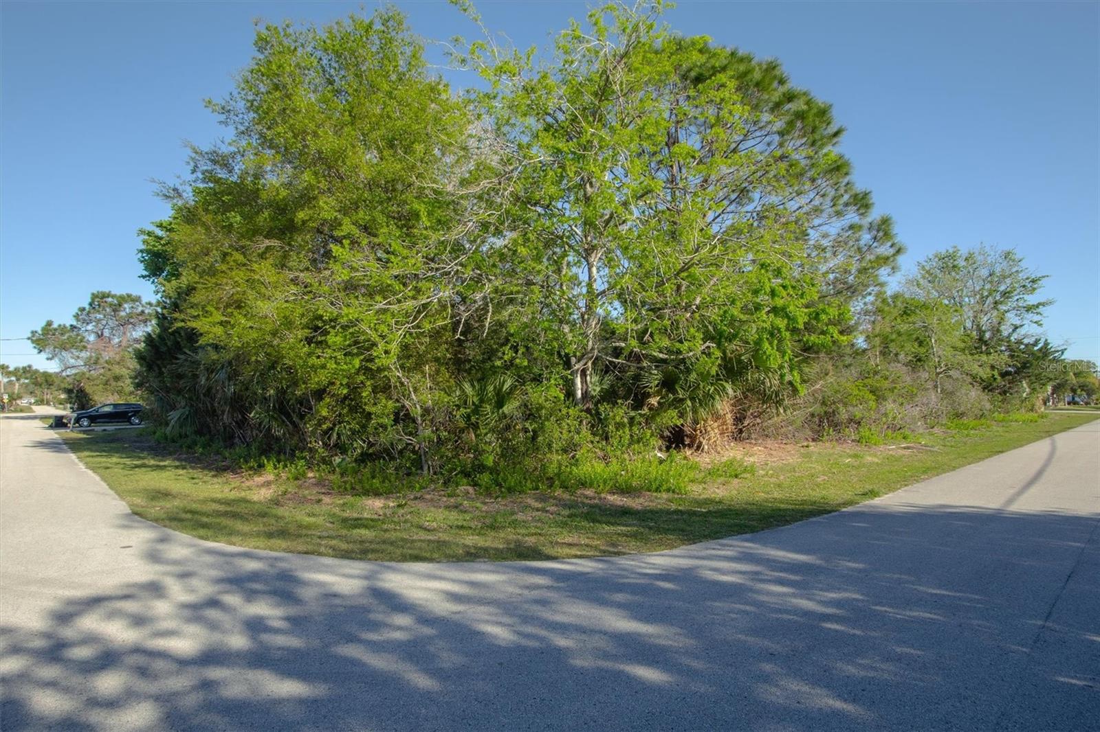 2 BISHOP LN, PALM COAST, FL, 32137