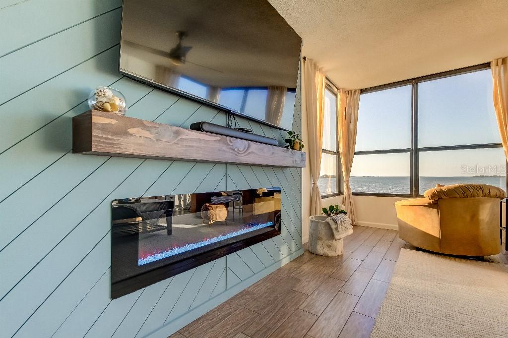 300 WOODETTE DR #402B, DUNEDIN, FL, 34698