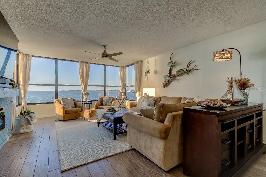 300 WOODETTE DR #402B, DUNEDIN, FL, 34698