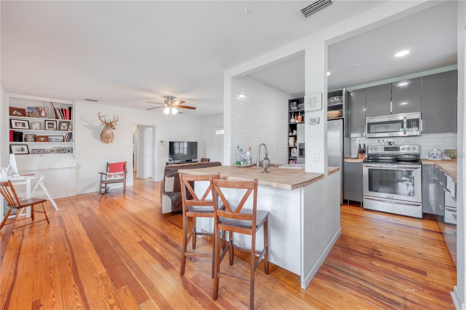 109 W HAZEL ST, ORLANDO, FL, 32804