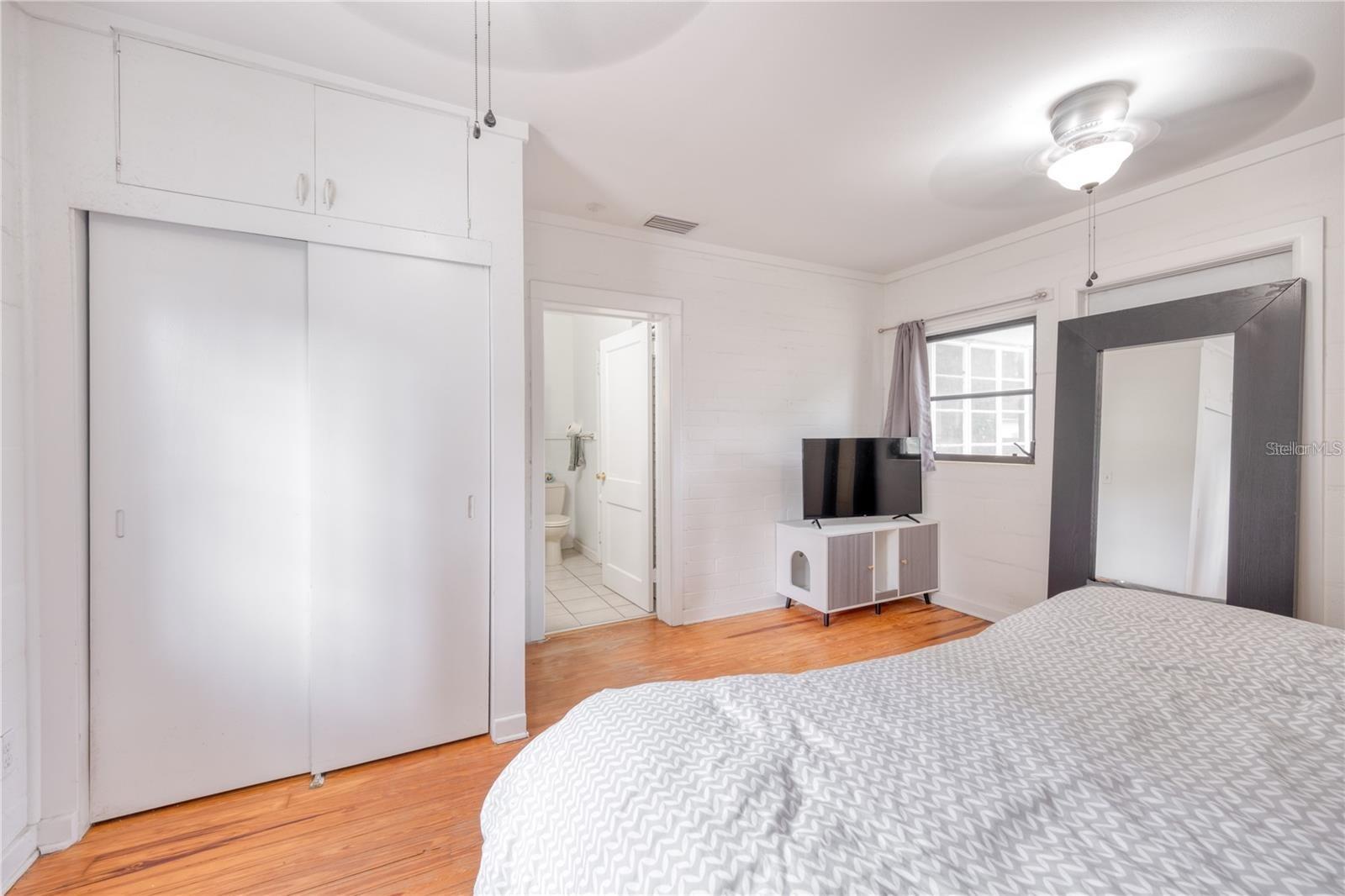 109 W HAZEL ST, ORLANDO, FL, 32804