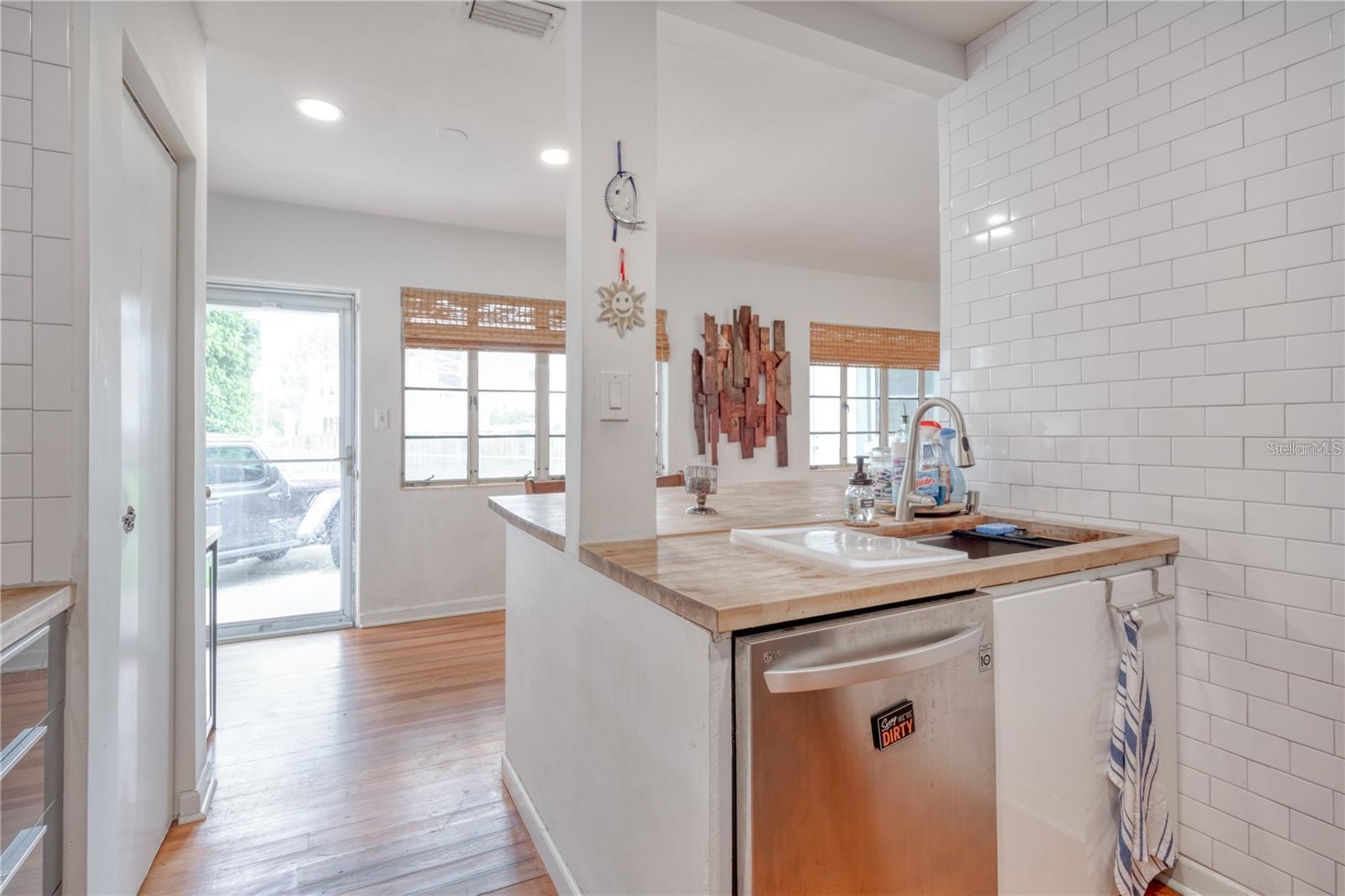 109 W HAZEL ST, ORLANDO, FL, 32804