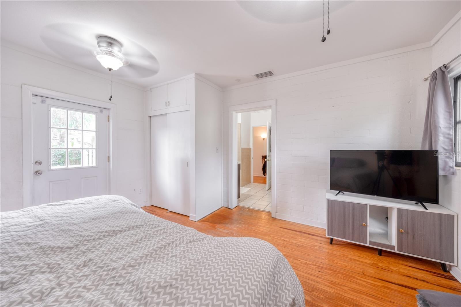 109 W HAZEL ST, ORLANDO, FL, 32804