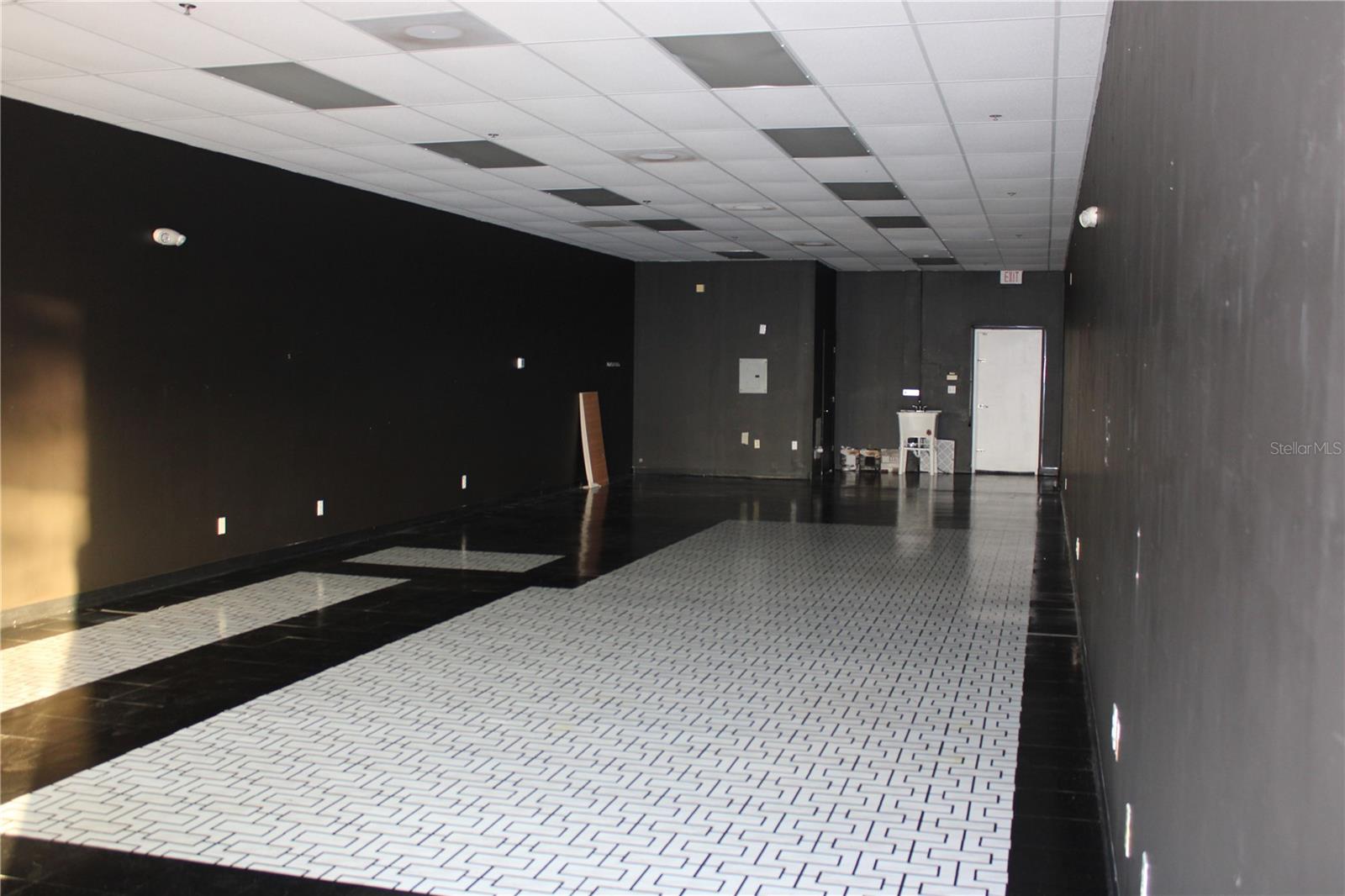 2260 COMMERCIAL WAY, SPRING HILL, FL, 34606