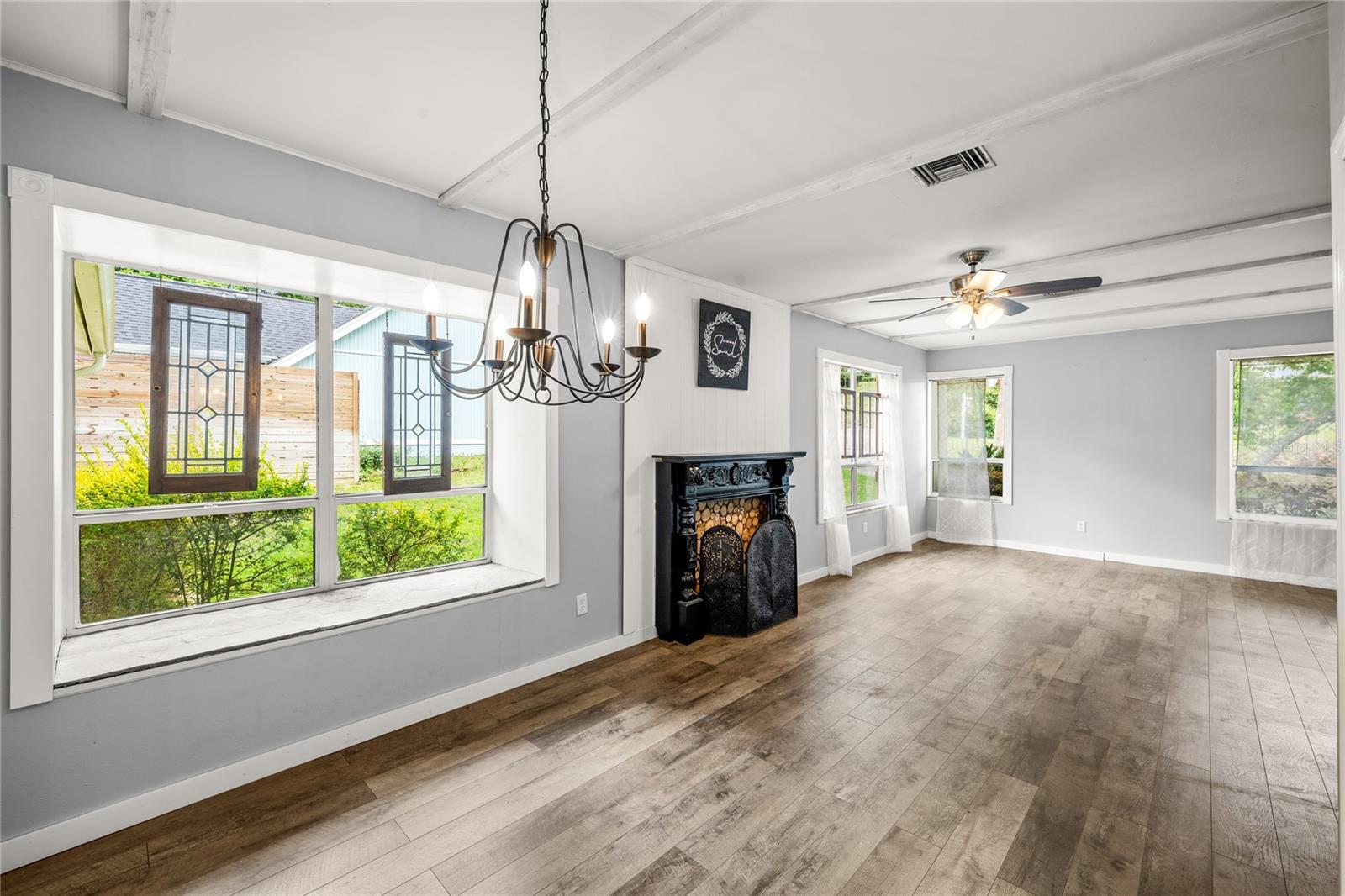 407 FOREST RD, MOUNT DORA, FL, 32757