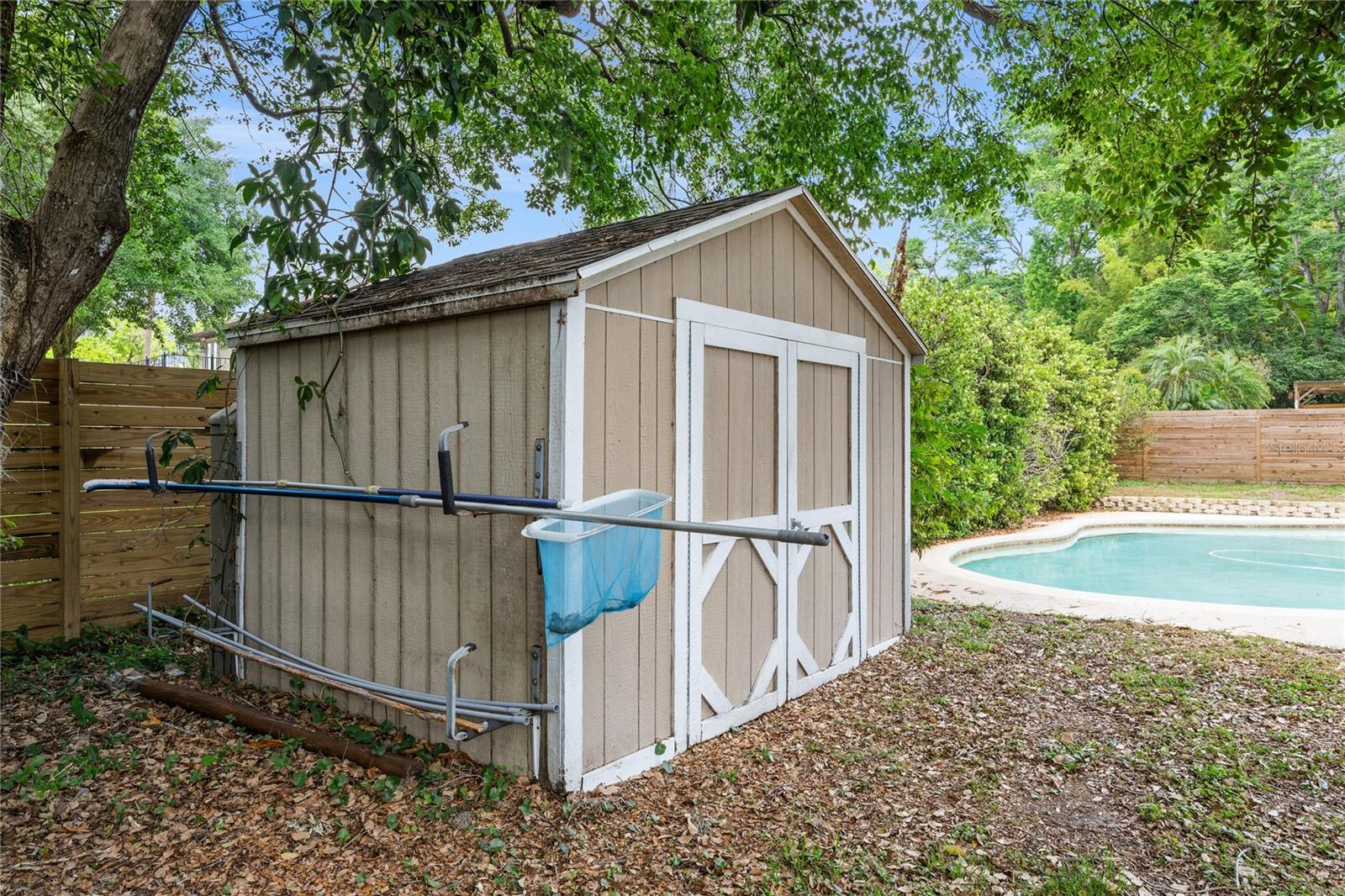 407 FOREST RD, MOUNT DORA, FL, 32757