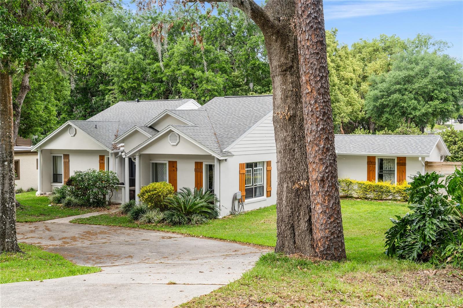 407 FOREST RD, MOUNT DORA, FL, 32757