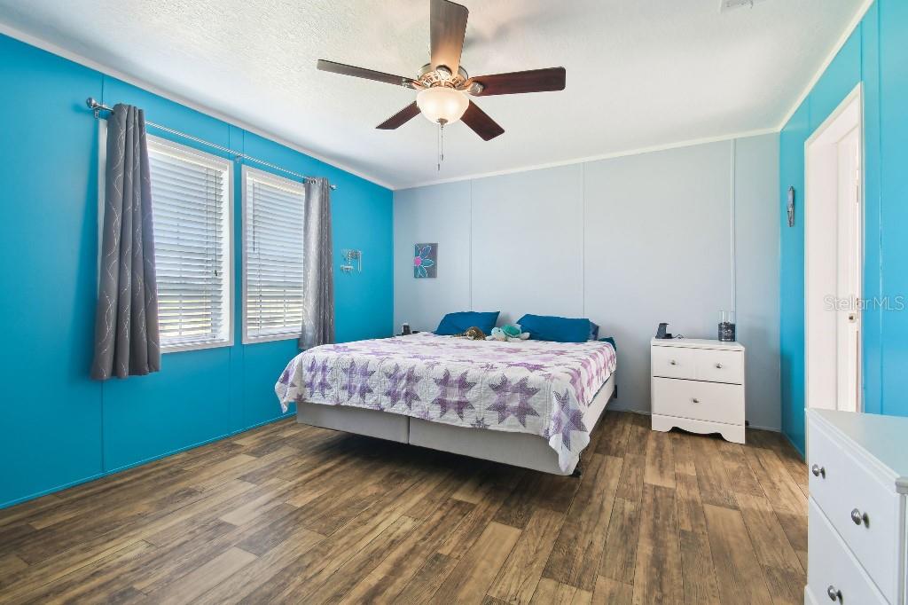 11209 JIM JORDAN RD, DADE CITY, FL, 33525