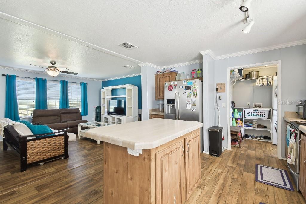 11209 JIM JORDAN RD, DADE CITY, FL, 33525