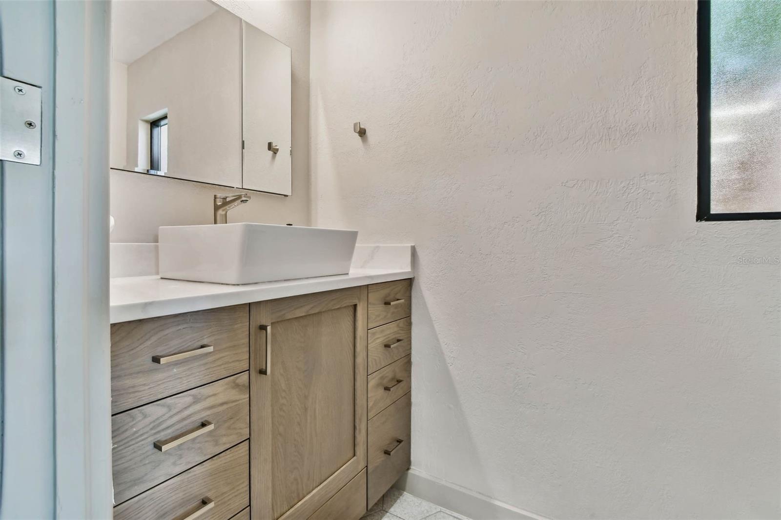 521 50TH AVE S, ST PETERSBURG, FL, 33705