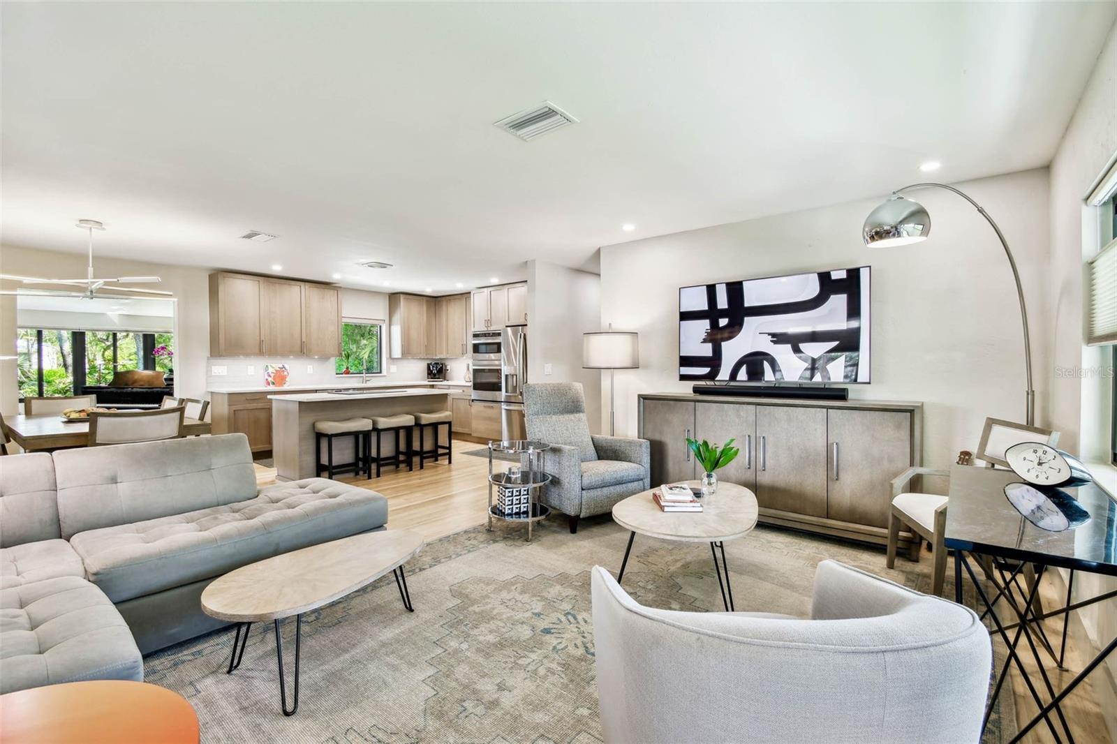 521 50TH AVE S, ST PETERSBURG, FL, 33705