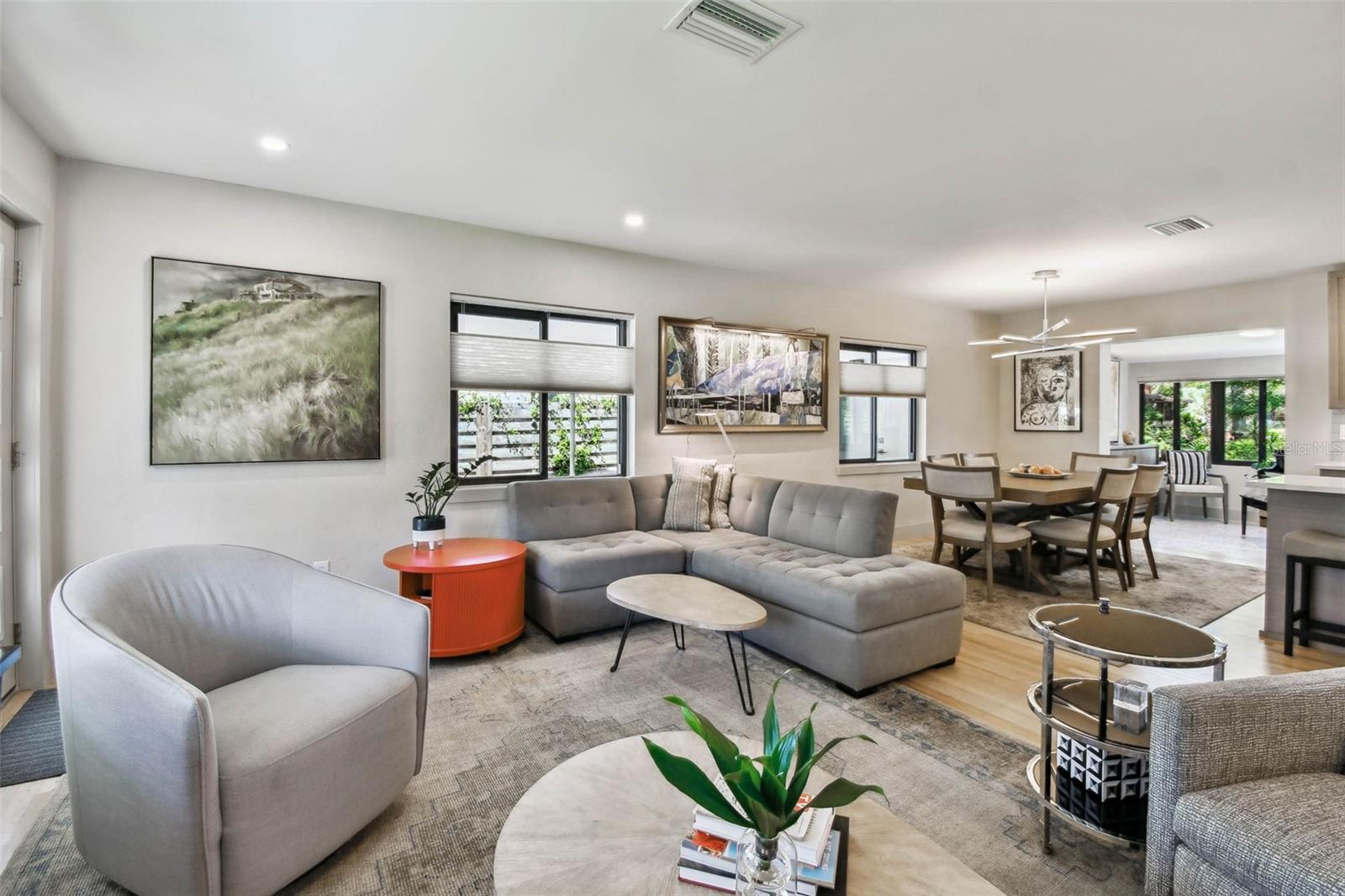 521 50TH AVE S, ST PETERSBURG, FL, 33705