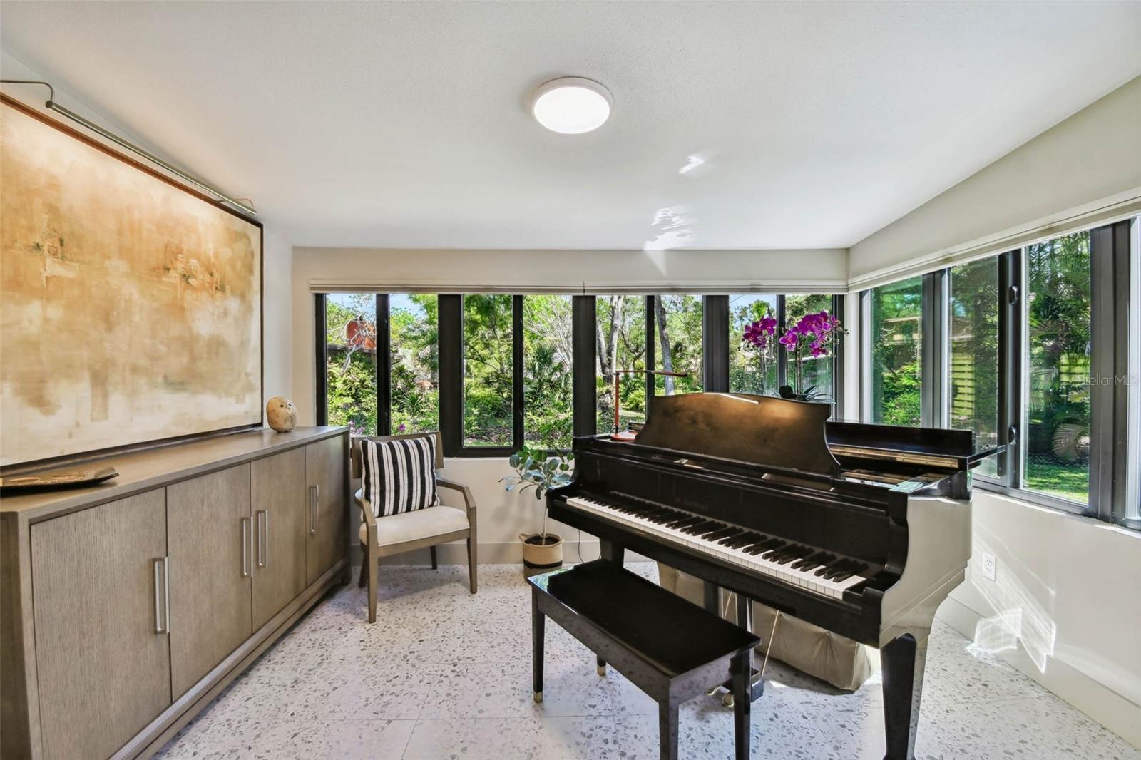 521 50TH AVE S, ST PETERSBURG, FL, 33705