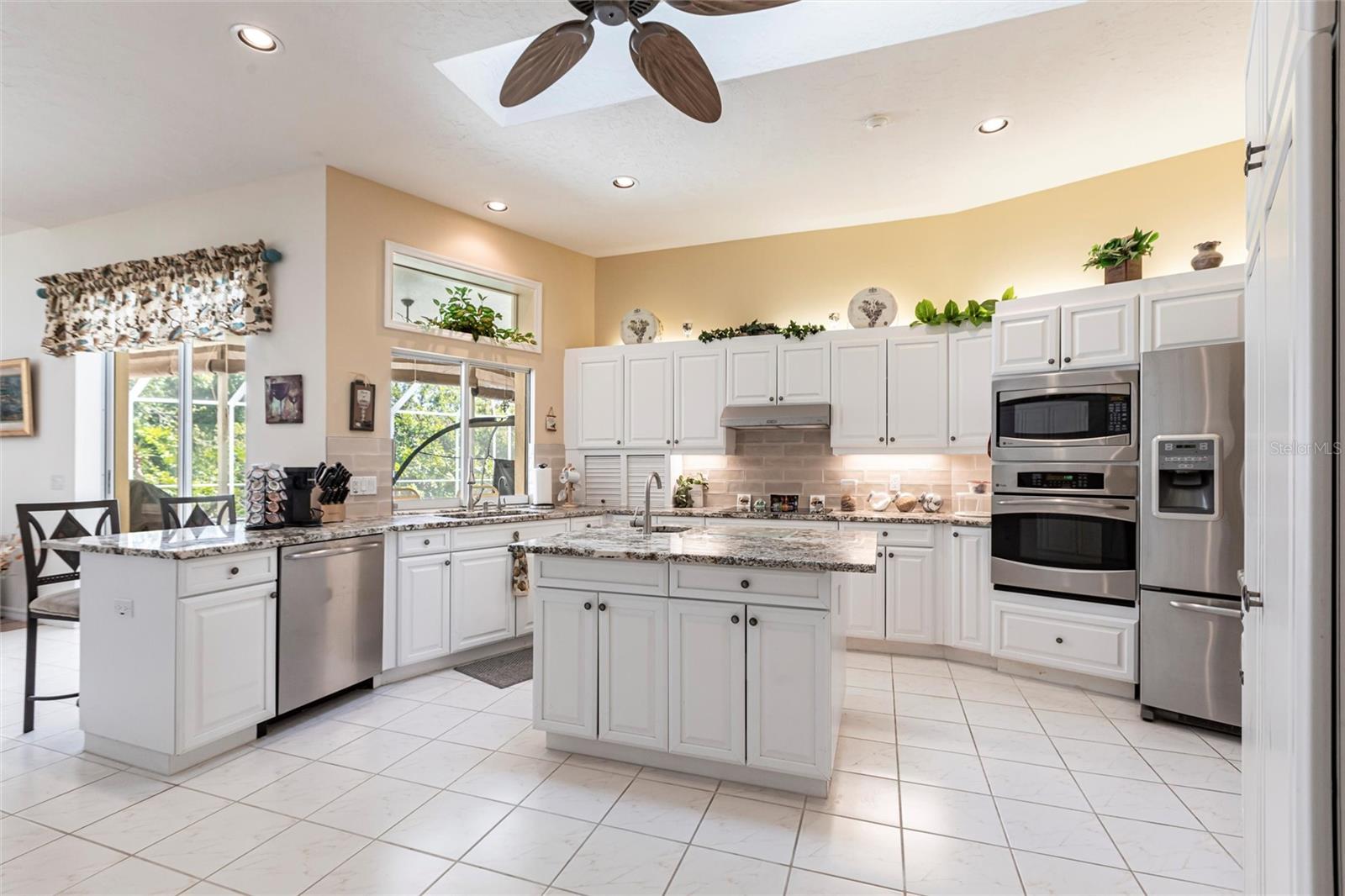 832 CARNOUSTIE DR, VENICE, FL, 34293