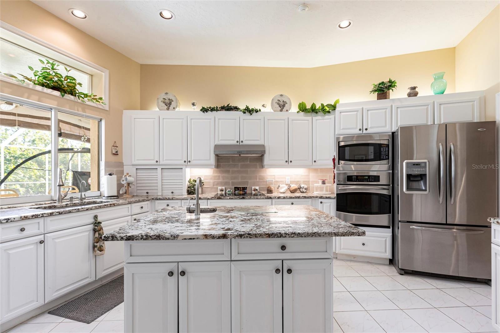 832 CARNOUSTIE DR, VENICE, FL, 34293