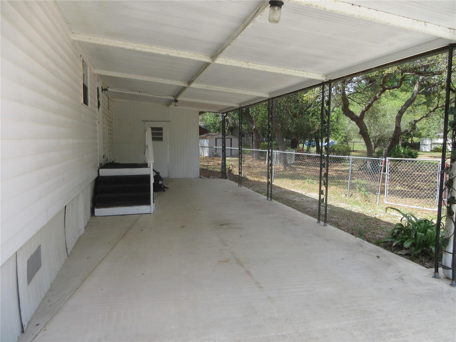 1918 SE 183RD TER, SILVER SPRINGS, FL, 34488